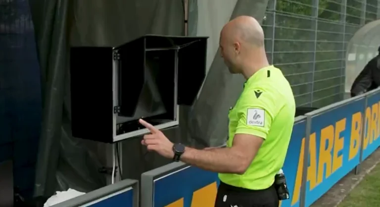Football video assistant